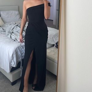 One shoulder long dress